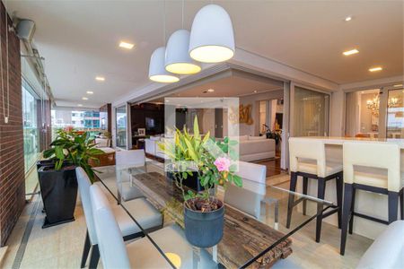 Apartamento à venda com 4 quartos, 350m² em Campo Belo, São Paulo