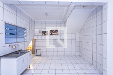 Quarto e cozinha de casa para alugar com 1 quarto, 140m² em Jardim Santa Lucrecia, São Paulo