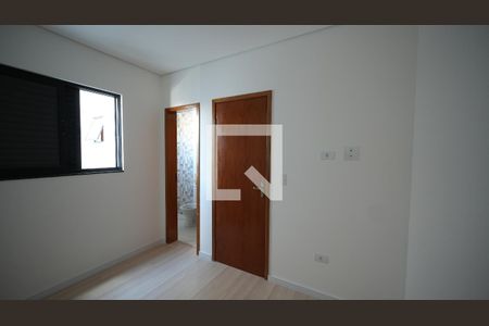 Casa à venda com 2 quartos, 110m² em Parque das Nações, Santo André