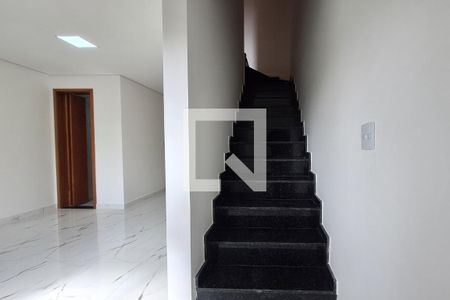 Casa à venda com 2 quartos, 110m² em Parque das Nações, Santo André