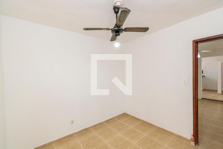 Quarto 1 de apartamento para alugar com 3 quartos, 75m² em Vila da Penha, Rio de Janeiro