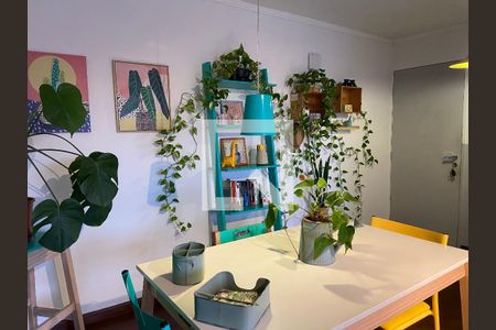 Sala de apartamento à venda com 2 quartos, 56m² em Parque Ipe, São Paulo