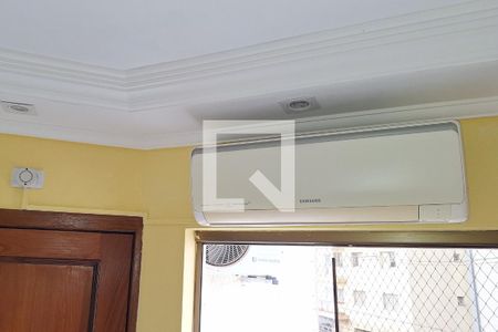 Sala de apartamento para alugar com 3 quartos, 89m² em Vila Camilópolis, Santo André
