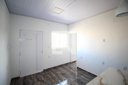 Kitnet de apartamento para alugar com 1 quarto, 30m² em Mário Quintana, Porto Alegre