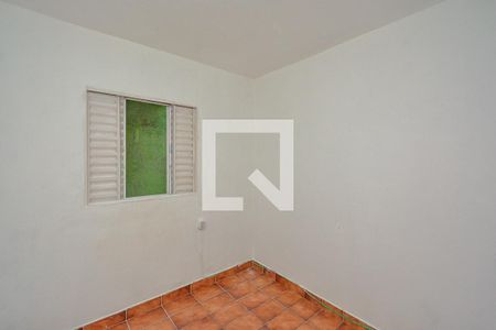 Quarto 2 de casa para alugar com 2 quartos, 60m² em Jardim Tanay, São Paulo