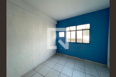 Quarto de apartamento para alugar com 1 quarto, 48m² em Rocha Miranda, Rio de Janeiro