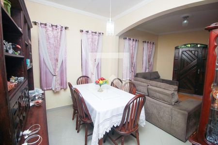 Sala de Jantar de casa à venda com 4 quartos, 1004m² em Recreio da Borda do Campo, Santo André