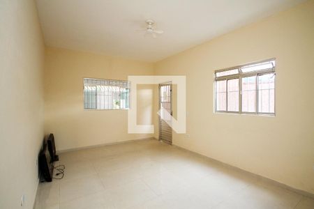 Sala 1 de casa para alugar com 4 quartos, 250m² em Bairro do Maranhao, Cotia