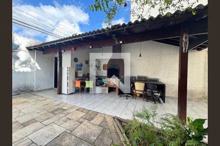 Churrasqueira de casa à venda com 6 quartos, 200m² em City Bussocaba, Osasco