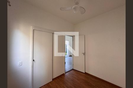 Quarto de apartamento para alugar com 2 quartos, 64m² em Recreio dos Bandeirantes, Rio de Janeiro