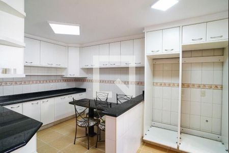 Apartamento à venda com 3 quartos, 200m² em Vila Assunção, Santo André