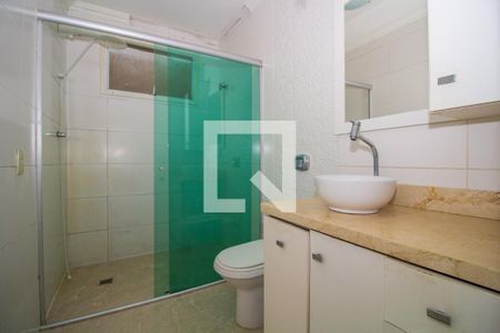 Banheiro de apartamento para alugar com 3 quartos, 75m² em Independência, Porto Alegre