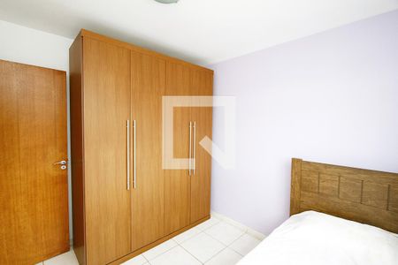 Quarto 1 de apartamento para alugar com 2 quartos, 45m² em Havaí, Belo Horizonte
