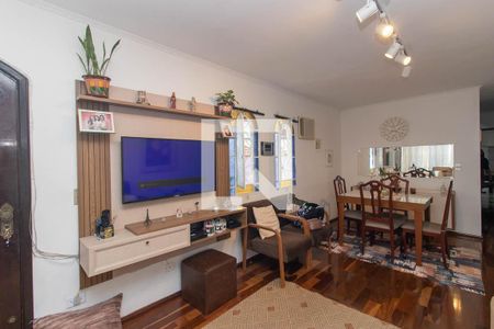 Sala de casa à venda com 3 quartos, 220m² em Vila Mazzei, São Paulo