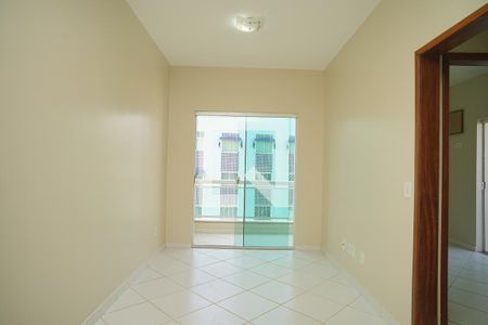 Sala de apartamento para alugar com 2 quartos, 63m² em Ponta Negra, Maricá