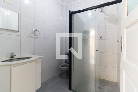 Banheiro de casa para alugar com 1 quarto, 45m² em Vila Brasilio Machado, São Paulo