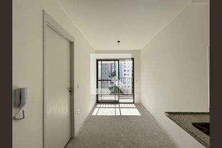 Sala/Cozinha de apartamento à venda com 1 quarto, 28m² em Vila Olímpia, São Paulo