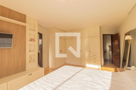 Quarto 1 Suite 1 de casa à venda com 3 quartos, 277m² em Portão, Curitiba