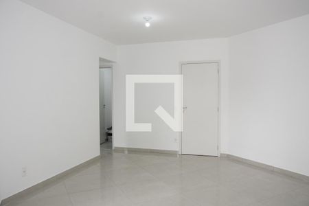 Sala de apartamento para alugar com 2 quartos, 82m² em Parque Esplanada, Embu das Artes
