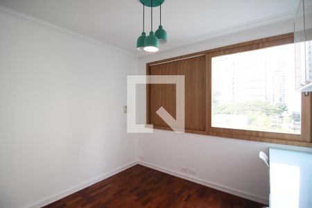 Apartamento para alugar com 3 quartos, 110m² em Itaim Bibi, São Paulo