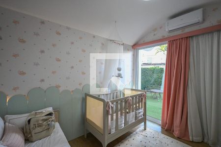 Suíte 1 de casa à venda com 3 quartos, 450m² em Jardim Morumbi, São Paulo