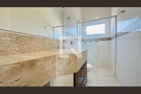 Casa de Condomínio para alugar com 4 quartos, 320m² em Swiss Park, Campinas