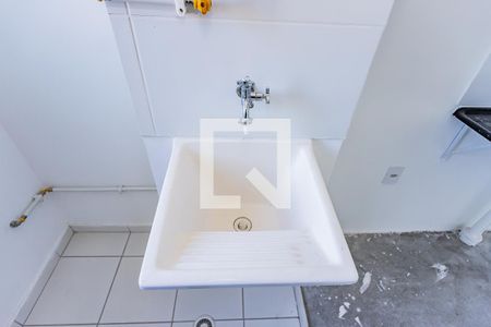 Sala e cozinha e área de serviço de apartamento à venda com 2 quartos, 39m² em Vila Jaraguá, São Paulo
