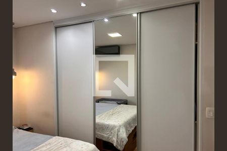 Quarto de apartamento à venda com 2 quartos, 63m² em Vila Anastácio, São Paulo