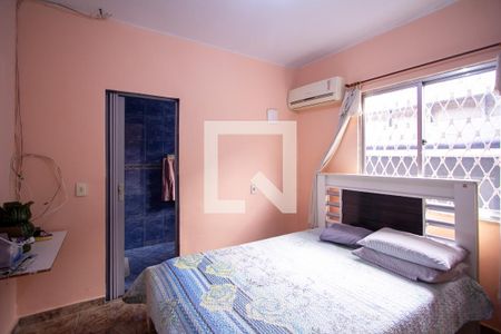 Suíte 1 de casa para alugar com 3 quartos, 360m² em Centro, São Gonçalo
