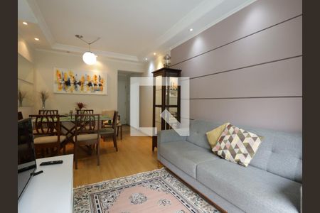 Sala de apartamento à venda com 3 quartos, 69m² em Vila Suzana, São Paulo