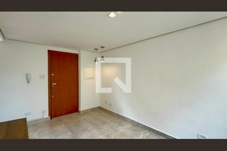 Sala de apartamento à venda com 3 quartos, 65m² em Alto de Pinheiros, São Paulo