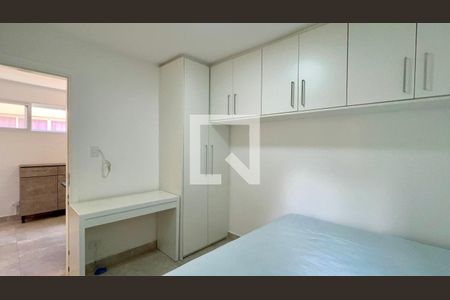 Quarto 1 de apartamento à venda com 3 quartos, 65m² em Alto de Pinheiros, São Paulo