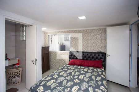 Quarto Suíte de casa à venda com 2 quartos, 90m² em Piraporinha, Diadema
