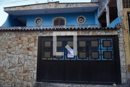 Casa à venda com 3 quartos, 150m² em Guaianases, São Paulo