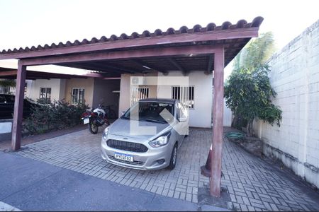 Casa de Condomínio à venda com 3 quartos, 120m² em Loteamento Alphaville Residencial, Goiânia