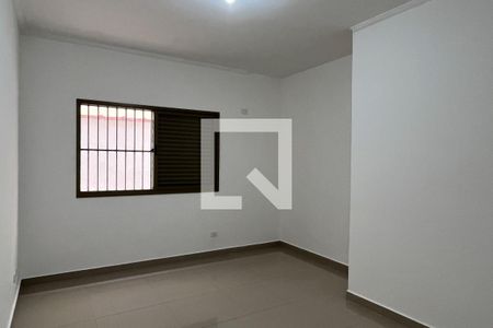 Quarto 2 de casa para alugar com 3 quartos, 180m² em Embaré, Santos
