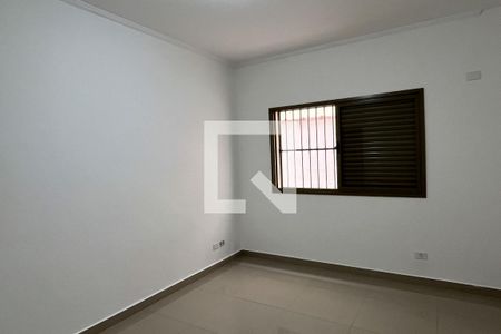 Quarto 2 de casa para alugar com 3 quartos, 180m² em Embaré, Santos