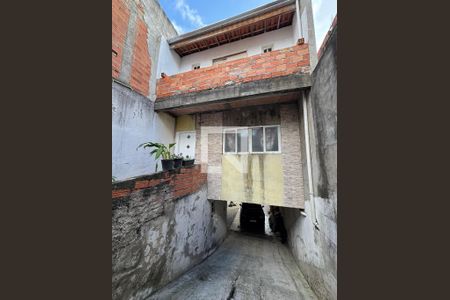 Fachada de casa à venda com 2 quartos, 125m² em Santa Maria, Osasco