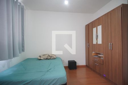 Quarto de apartamento para alugar com 1 quarto, 39m² em Rubem Berta, Porto Alegre