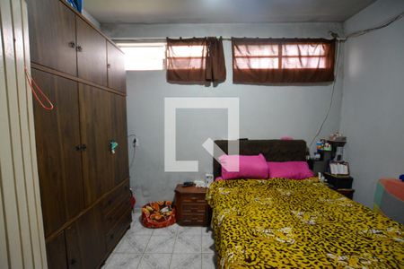 QUARTO (CASA 1) de casa à venda com 4 quartos, 125m² em Jardim Raposo Tavares, São Paulo