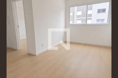 Sala/cozinha de apartamento para alugar com 2 quartos, 55m² em Jardim Sabará, Porto Alegre