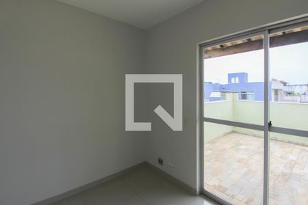 Sala 2 de apartamento à venda com 3 quartos, 95m² em Palmares, Belo Horizonte