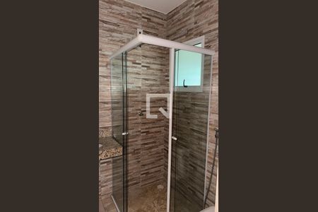 Banheiro de casa de condomínio à venda com 2 quartos, 118m² em Loteamento Alphaville Residencial, Goiânia