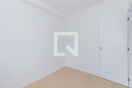 Quarto 1 de apartamento para alugar com 2 quartos, 28m² em Jardim Jaragua (sao Domingos), São Paulo