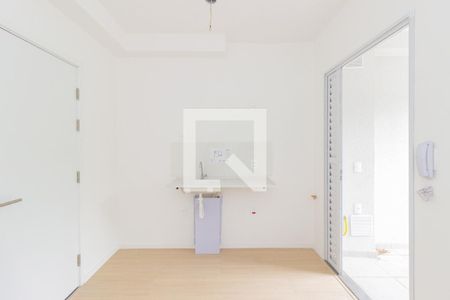 Sala de apartamento para alugar com 2 quartos, 28m² em Jardim Jaragua (sao Domingos), São Paulo
