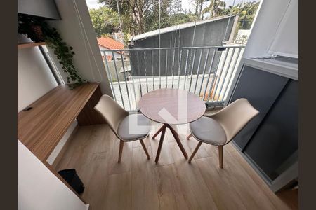 Studio de kitnet/studio para alugar com 1 quarto, 21m² em Jardim das Acacias, São Paulo