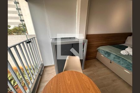 Studio de kitnet/studio para alugar com 1 quarto, 21m² em Jardim das Acacias, São Paulo