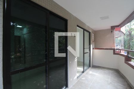 Sala - Varanda de apartamento para alugar com 3 quartos, 108m² em Freguesia (jacarepaguá), Rio de Janeiro