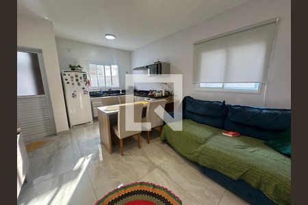 Sala de casa de condomínio à venda com 3 quartos, 112m² em Chácaras São Luís, Barueri