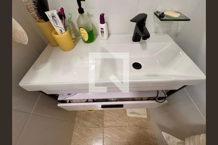 Suíte 1 - Banheiro de casa de condomínio à venda com 5 quartos, 203m² em Recreio dos Bandeirantes, Rio de Janeiro
